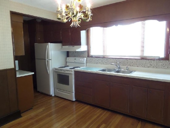 What will $1,800 rent you in Medford, right now?