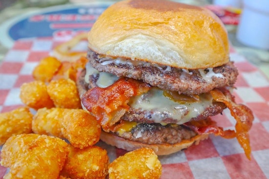 Papa's Burgers makes Ridgeview debut with burgers and more