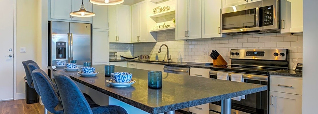 Apartments for rent in Orlando: What will $2,000 get you?
