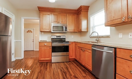 Apartments for rent in Tampa: What will $2,400 get you?