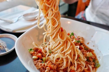 Your guide to the 3 most popular spots in Seattle's Ravenna neighborhood