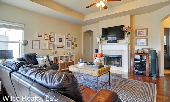 Apartments for rent in Fort Worth: What will $2,700 get you?