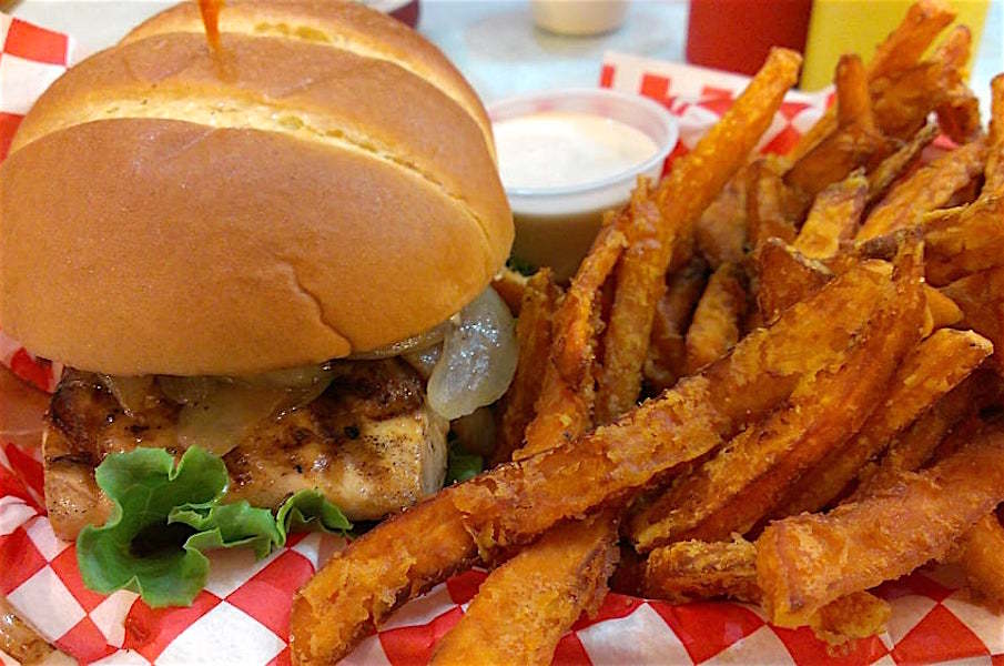 Seattle's 4 favorite spots for budget-friendly burgers