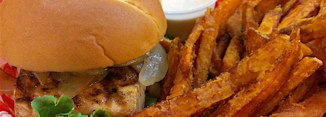 Seattle's 4 favorite spots for budget-friendly burgers