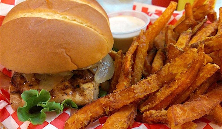 Seattle's 4 favorite spots for budget-friendly burgers