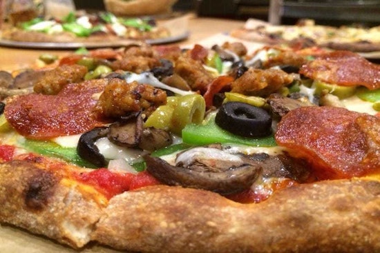 Jacksonville's 4 top spots for low-priced pizza
