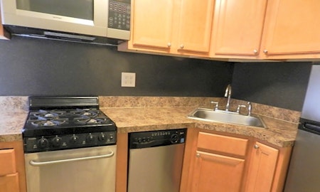 Budget apartments for rent in Rittenhouse, Philadelphia