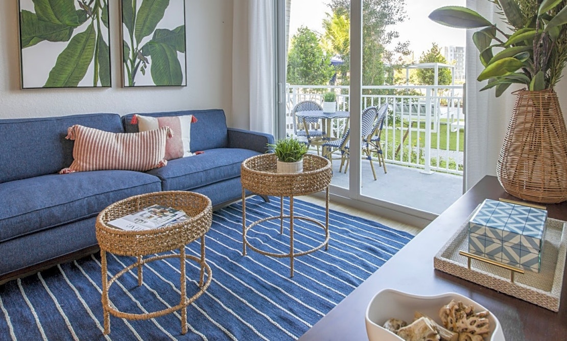 What apartments will $1,600 rent you in Flagami, today?
