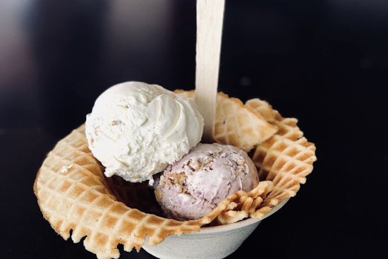 Your guide to the 4 most popular spots in Long Beach's Los Cerritos Area neighborhood