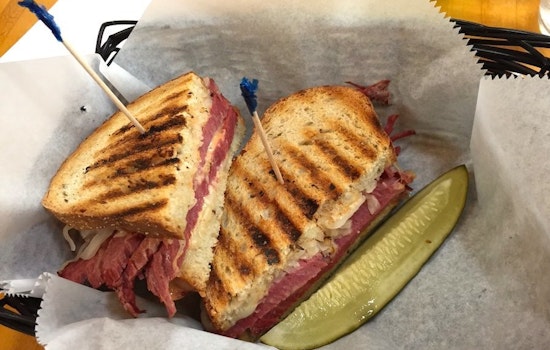 Explore 4 best inexpensive delis in Milwaukee