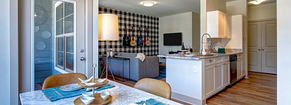 Apartments for rent in Aurora: What will $1,600 get you?