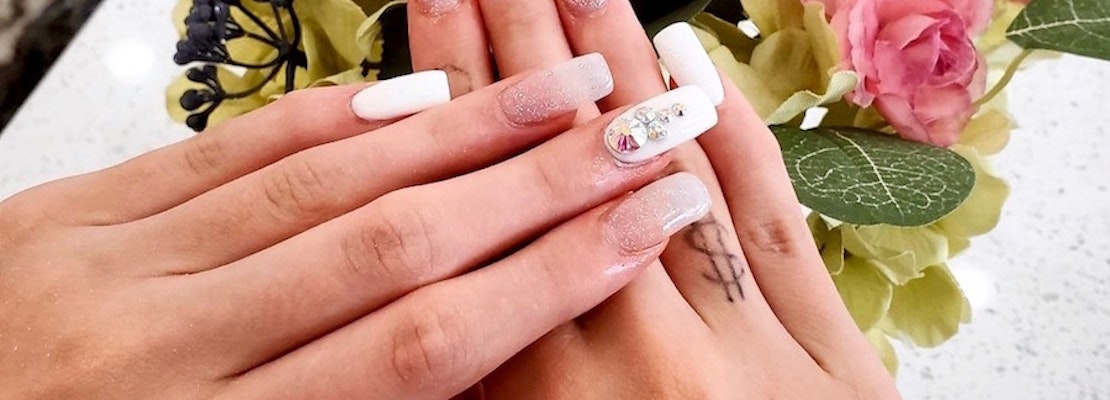Oak Lawn gets a new nail salon: Luxe Nails On Lemmon