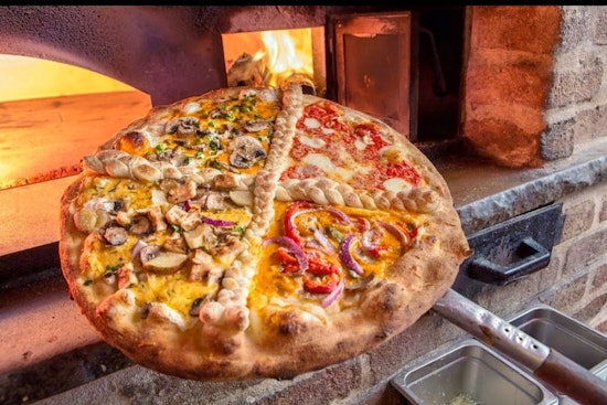New pizzeria Lake Travis Pizza debuts in Austin