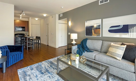 What apartments will $1,900 rent you in North Burnett, this month?