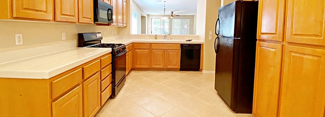 Apartments for rent in Henderson: What will $2,100 get you?