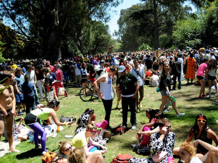 Upper Haight Prepares For Bay To Breakers