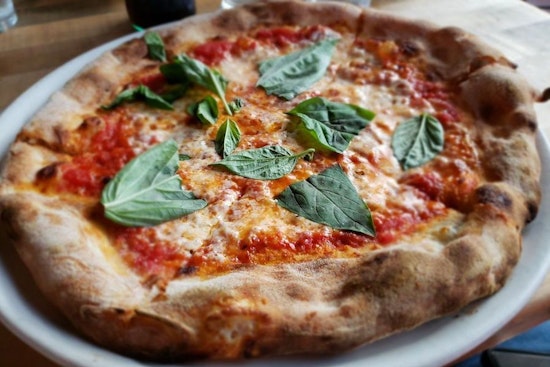4 top spots for pizza in Phoenix
