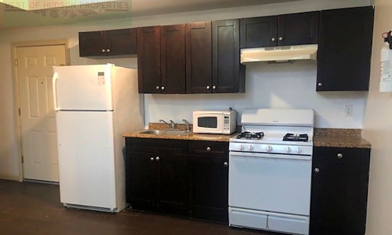 Apartments for rent in Newark: What will $1,300 get you?