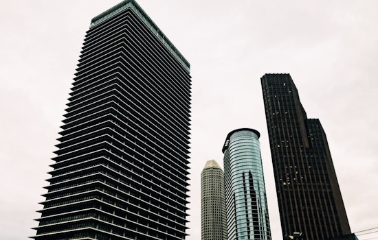 Top Houston news: Business owners rally against mask order; bar owners worry as virus surges; more