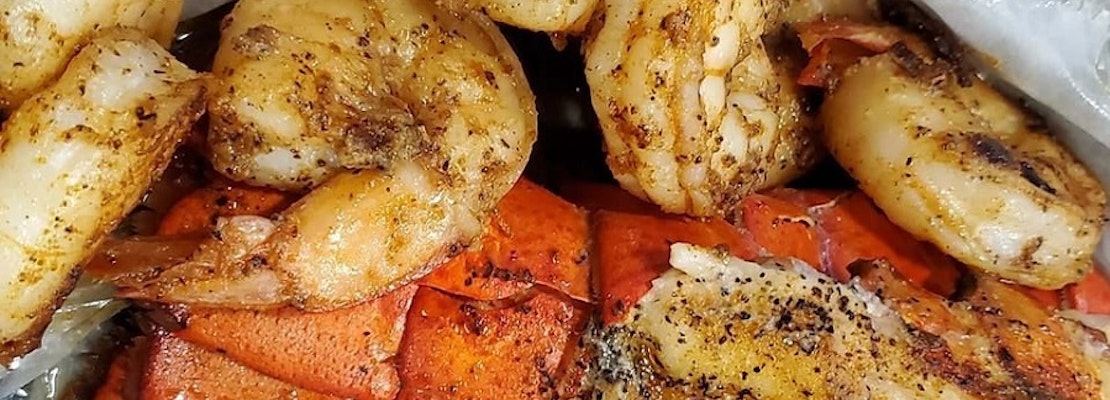 Surfs Up brings seafood and more to Avondale