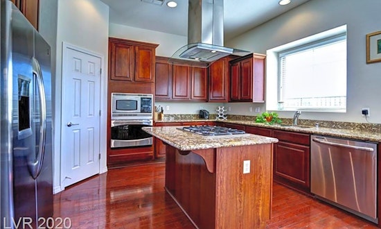 Apartments for rent in Las Vegas: What will $3,000 get you?