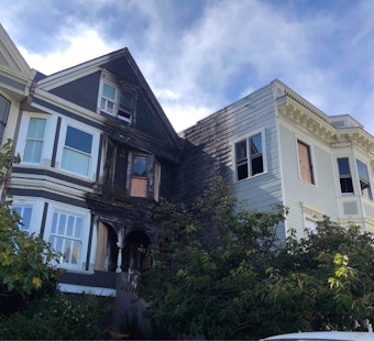 Firefighter injured, 11 residents displaced in 2-alarm blaze near Duboce Park