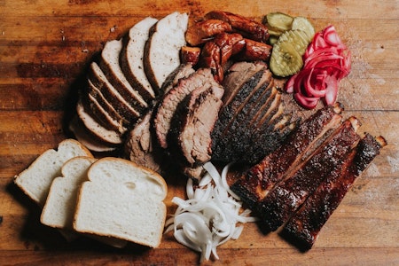 Oakland Eats: Horn Barbecue to open soon; Japanese barbecue chain Gyu-Kaku on the way; more