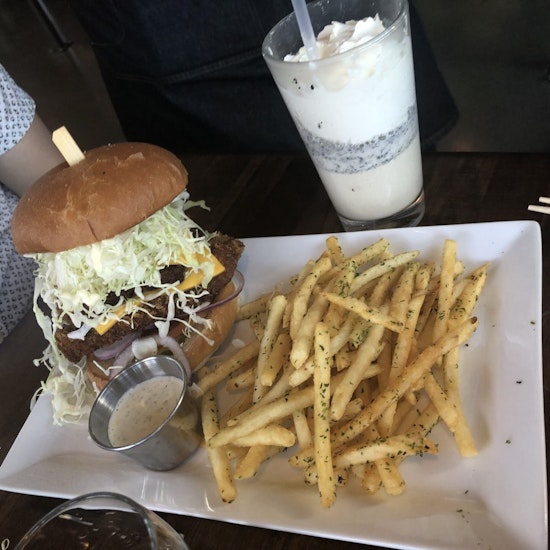 Where's the beef: 3 new Seattle burger spots to try