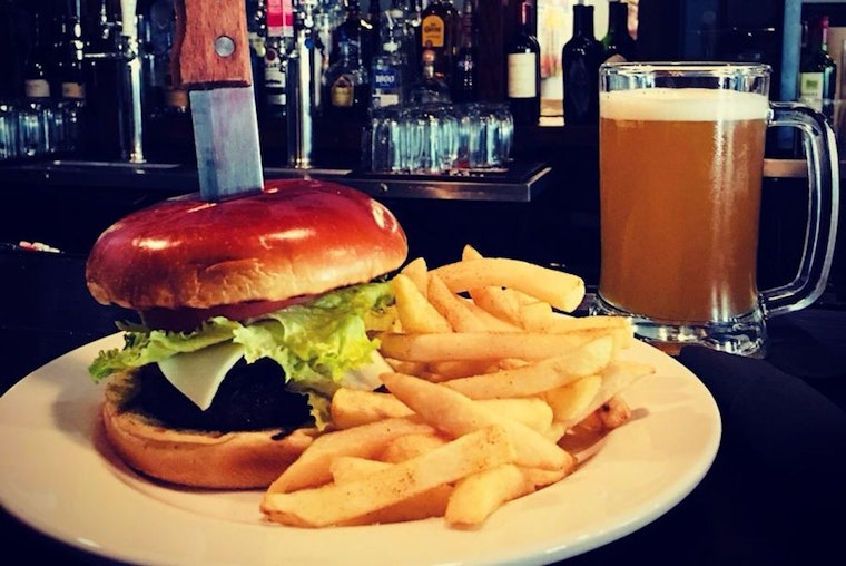 Mandeville gets a new bar and eatery: Alehouse 31
