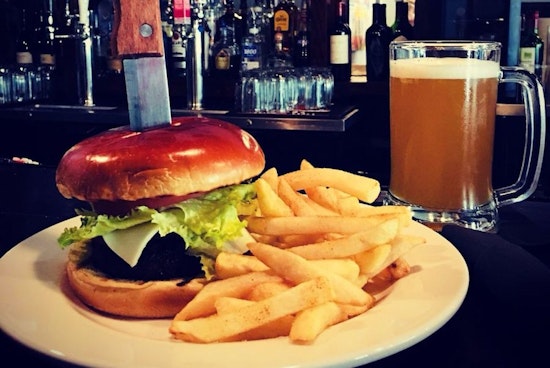 Mandeville gets a new bar and eatery: Alehouse 31