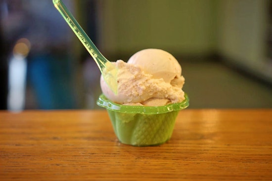 Your guide to the 5 most popular spots in LA's Silver Lake neighborhood