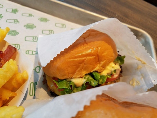 Burgers and breakfast: 3 new spots in Charlotte for all-American eats