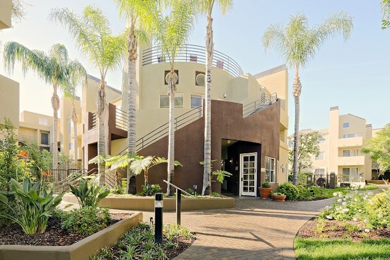 What will $1,800 rent you in Burbank, right now?