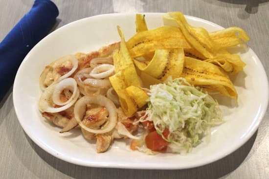 Portobanco's Restaurant debuts in Pico-Union with Nicaraguan fare