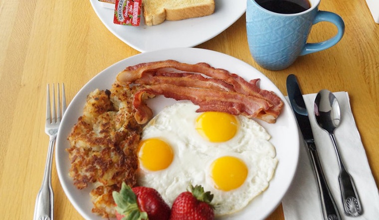 Breakfast and brunch eats: 4 new spots to try in Chicago