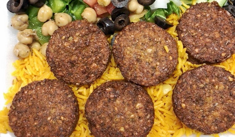 Gyro Hut brings halal fare to the South Side